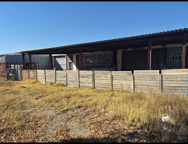 1,554M² WAREHOUSE TO LET IN BENROSE